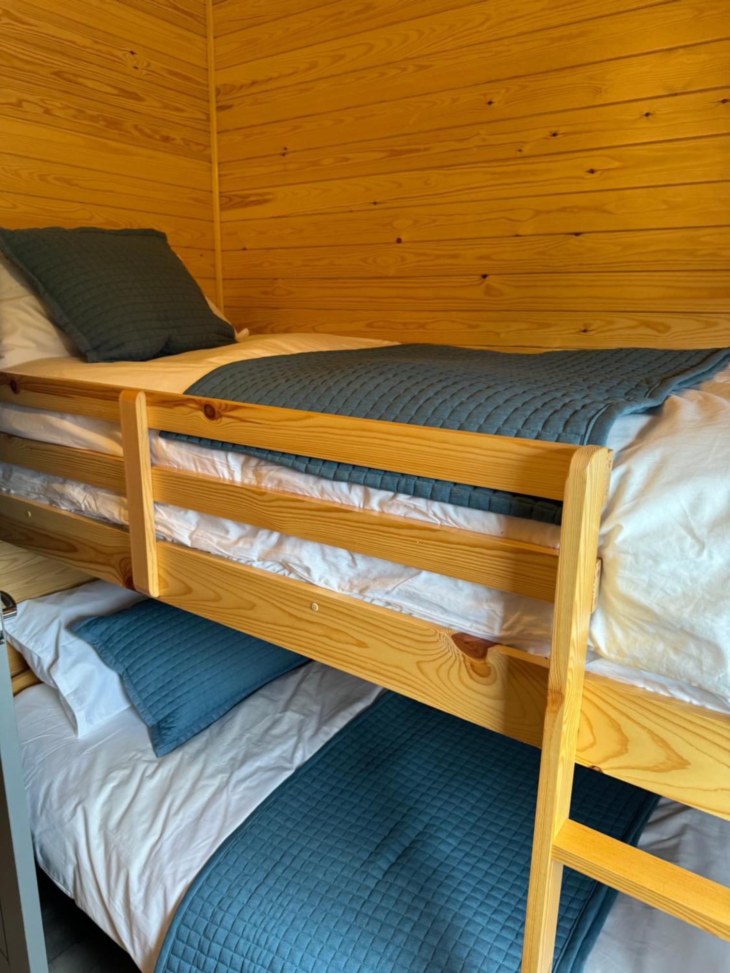 Ffrith Beach Glamping With Hot Tub Hotel เพรสตาติน ภายนอก รูปภาพ